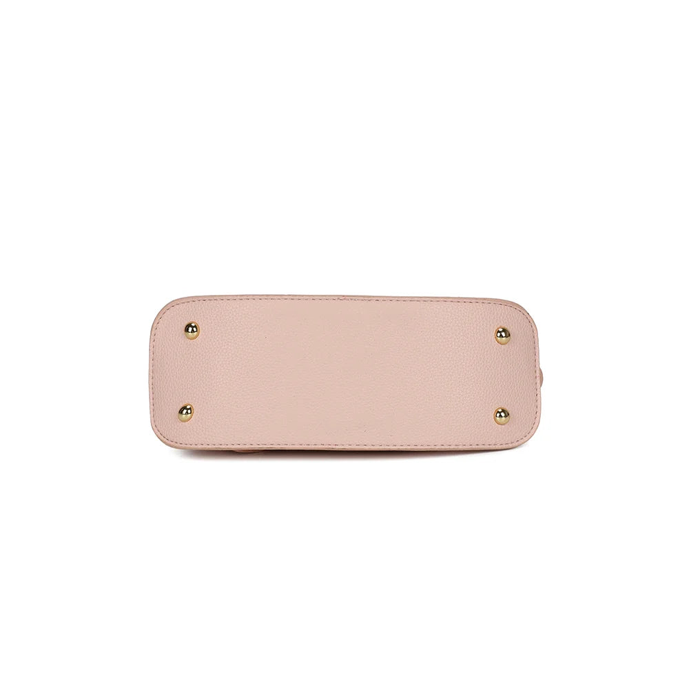 Dessous du sac La Isée rose : base arrondie soulignée d’un rebord – réf. R-2063