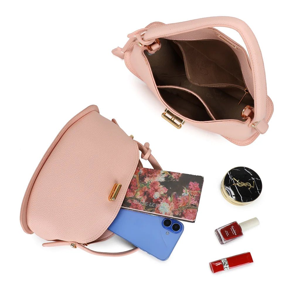 Intérieur du sac La Isée rose : compartiment principal pour téléphone, carnet et maquillage – réf. R-2063