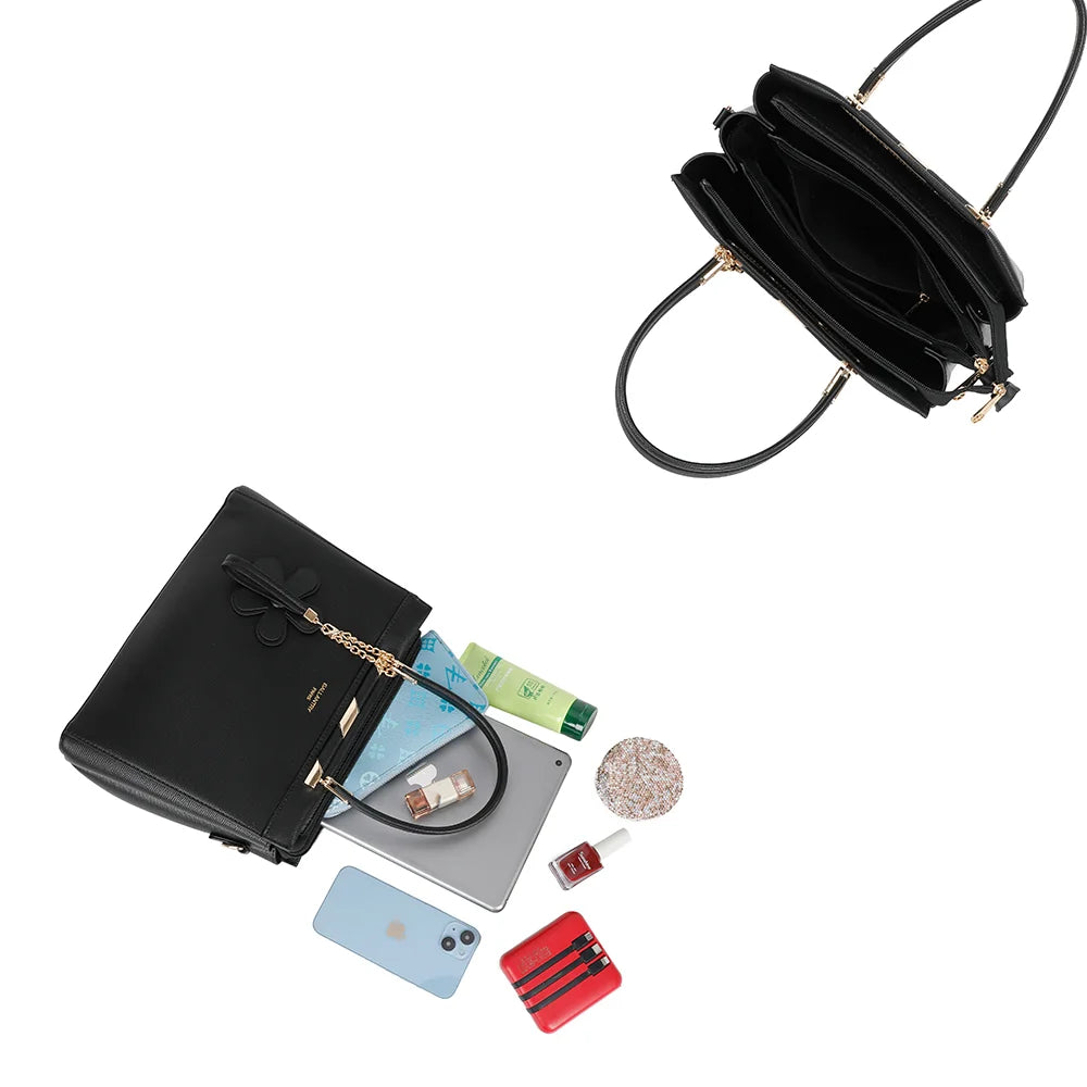 Intérieur de La Ismérie noir : compartiments pour ranger téléphone, maquillage et petite tablette – réf. DQ-8634-1