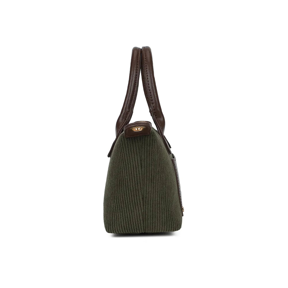 Profil du sac La Léandra vert foncé : 9 cm de profondeur et patte latérale avec anneau doré – réf. Z-05-8