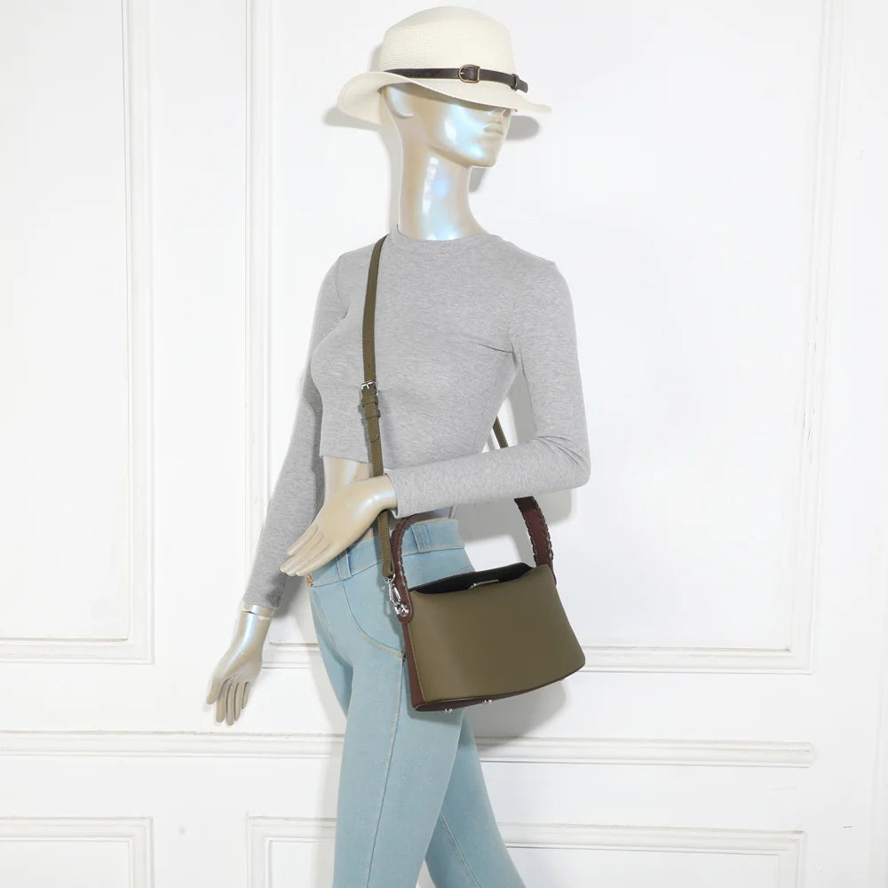 Sac à main femme La Lison vert foncé/coffee porté à la main ou en bandoulière, format compact et élégant – réf. LS-76010