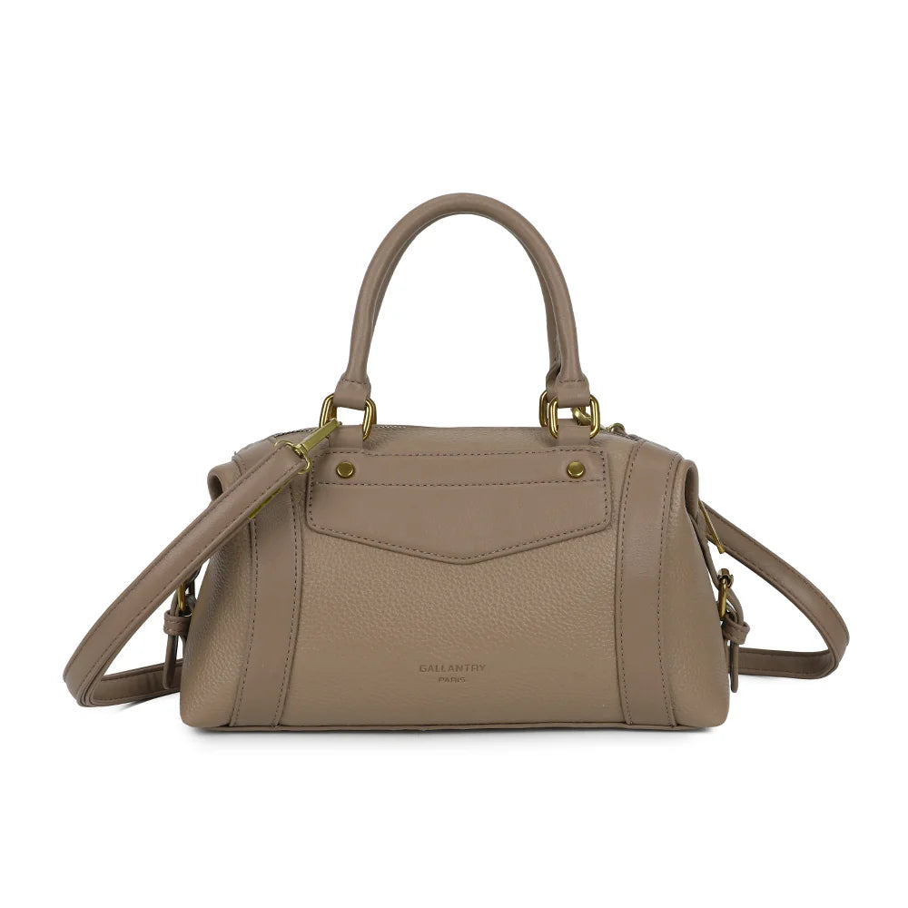Dos du sac La Lucia taupe foncé, lignes épurées et surpiqûres apparentes sur le simili cuir grainé – réf. R-2060