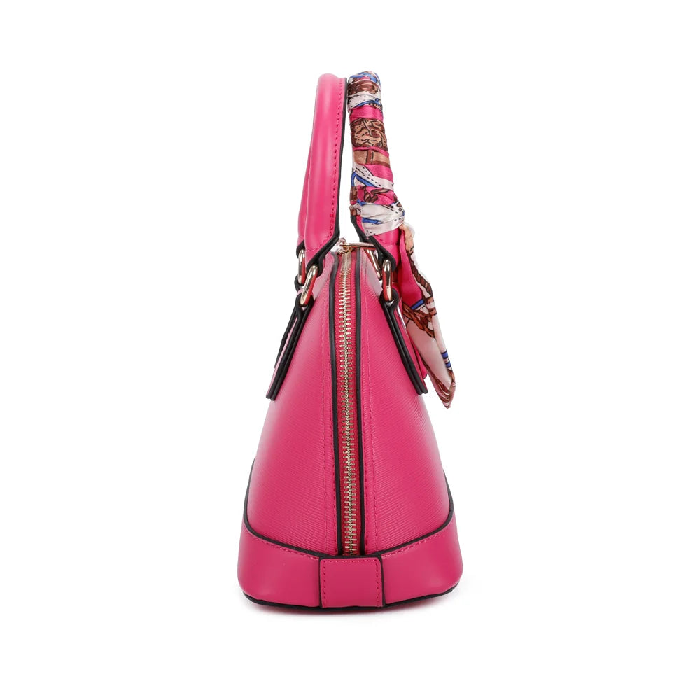 La Marlowe fuschia de profil : fermeture zippée tout autour et anneau doré pour la bandoulière – réf. DQ-8596