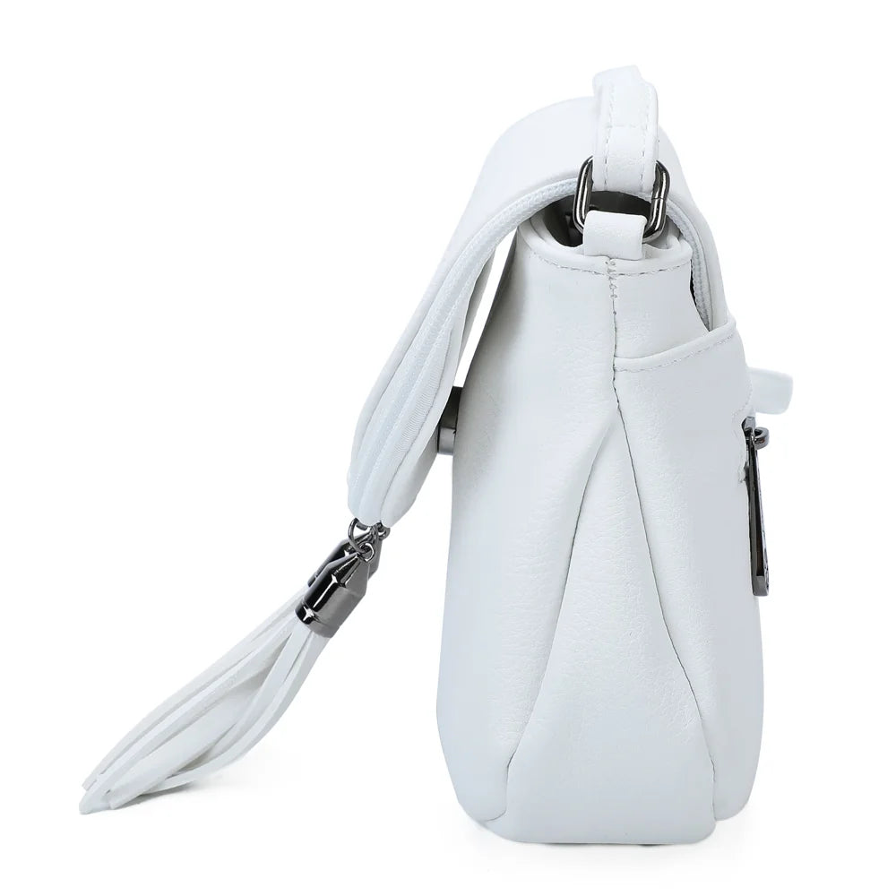 Profil de La Mokaïa blanc : format compact de 6 cm de profondeur, léger à porter – réf. HJ-7058-A