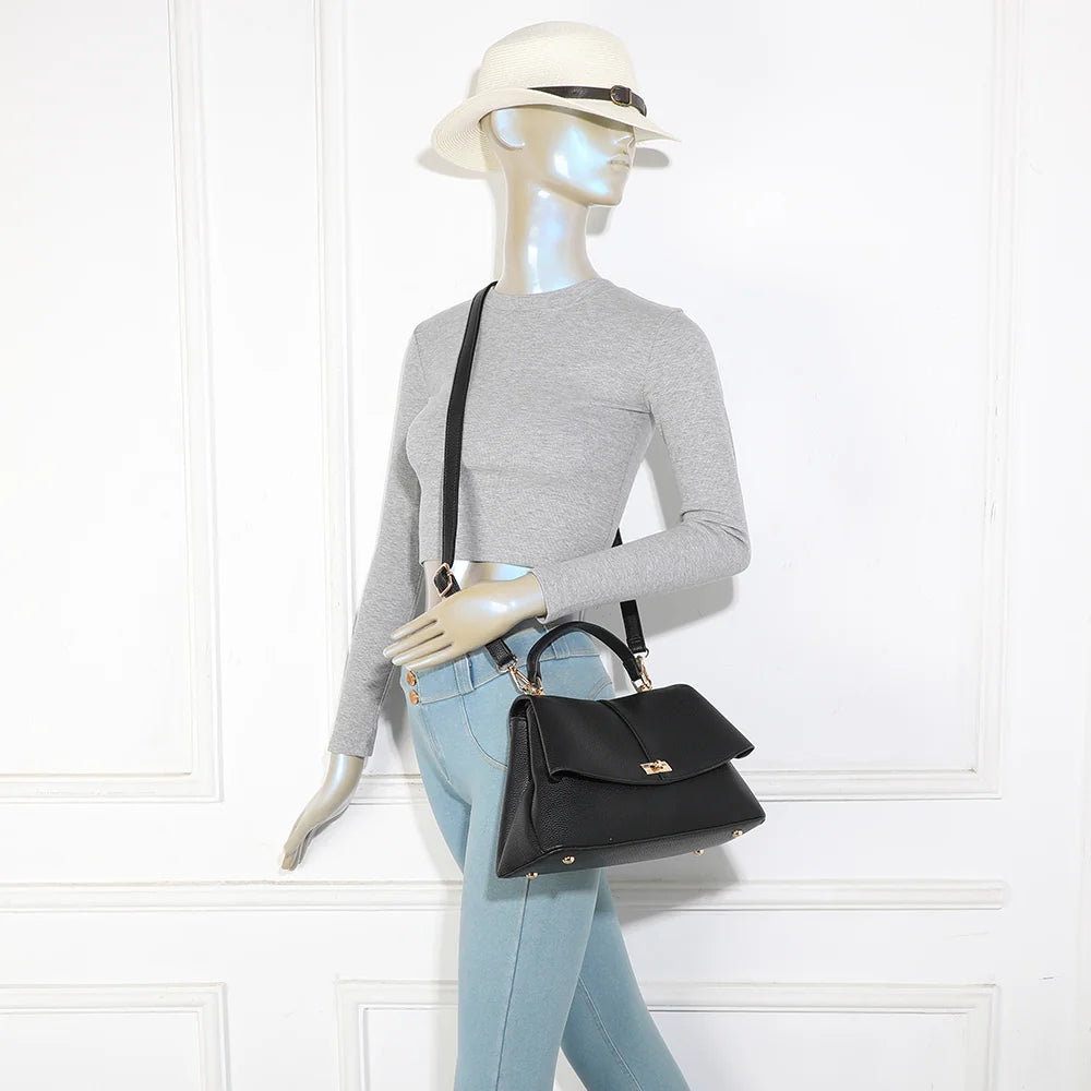 Sac à main femme La Monna noir porté à la main ou en bandoulière pour un look élégant – réf. R-2057