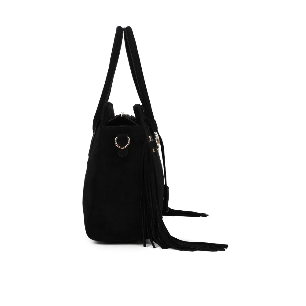 Profil de La Nacara noir : soufflet de 12 cm et franges qui tombent le long du côté – réf. KJ-62102