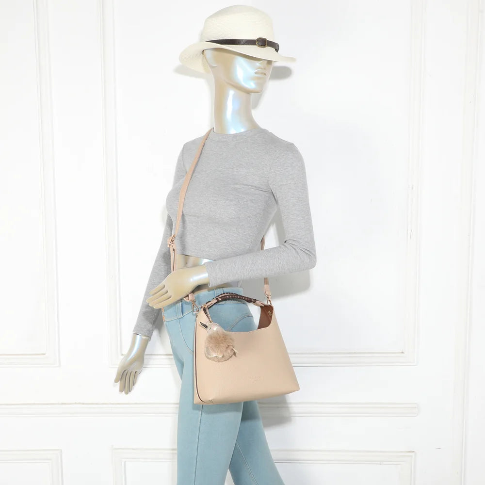 Sac à main femme La Novelle taupe/coffee porté, bandoulière amovible pour un porté épaule ou croisé – réf. R-2066
