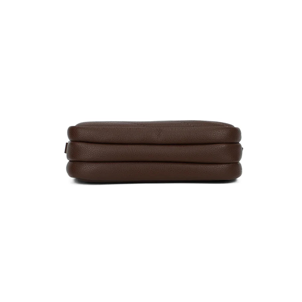 Dessous du La Nox café, simili cuir grainé aux finitions soignées – réf. SF-8657