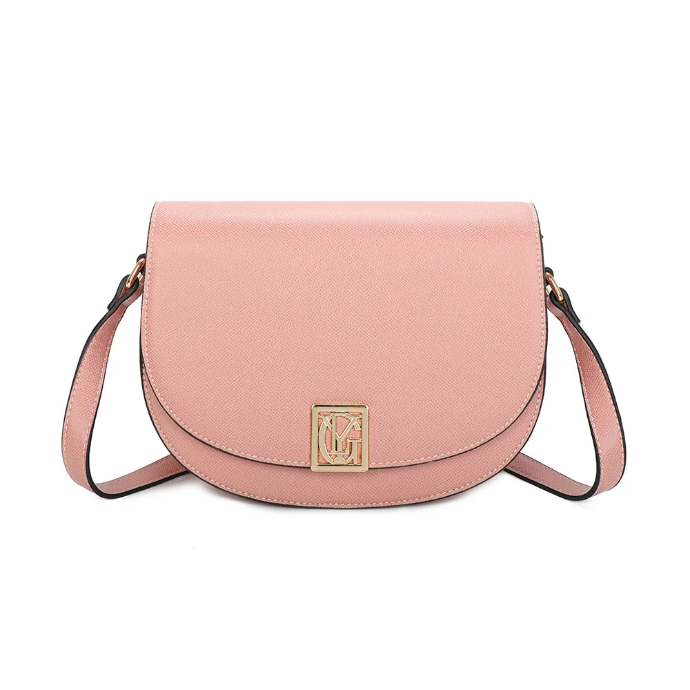 Sac bandoulière femme La Raffinée rose foncé, rabat demi-lune et logo G en métal doré – Gallantry Paris – réf. R-1961