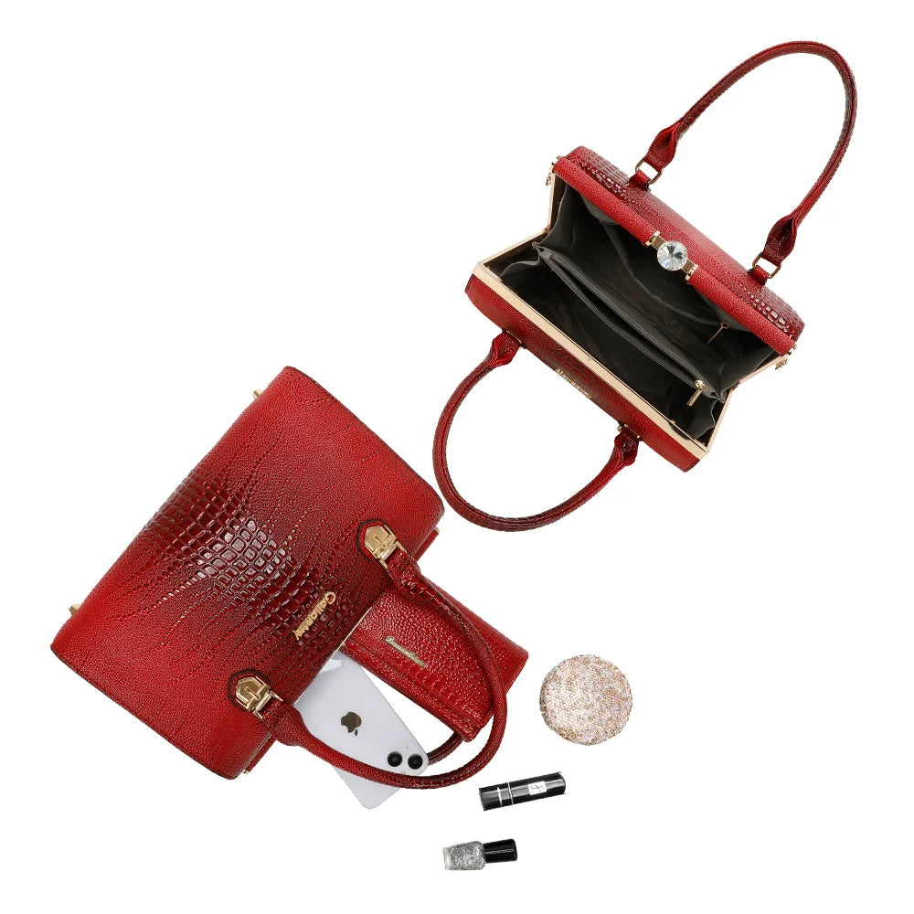 Intérieur doublé du sac La Rosalia rouge, ouverture rigide et poche zippée pour les essentiels – réf. R-1714