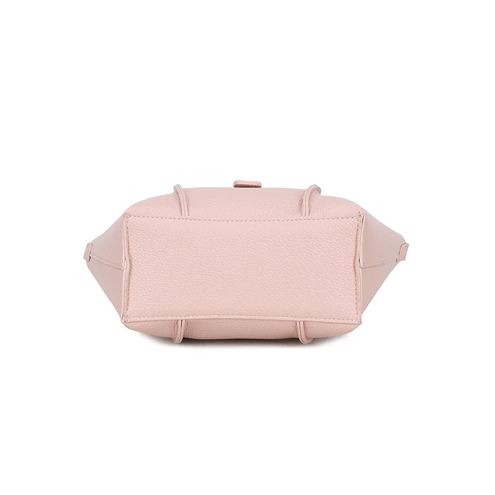 Dessous de La Rosalie rose : base structurée qui garde la forme du sac – réf. KJ-62095