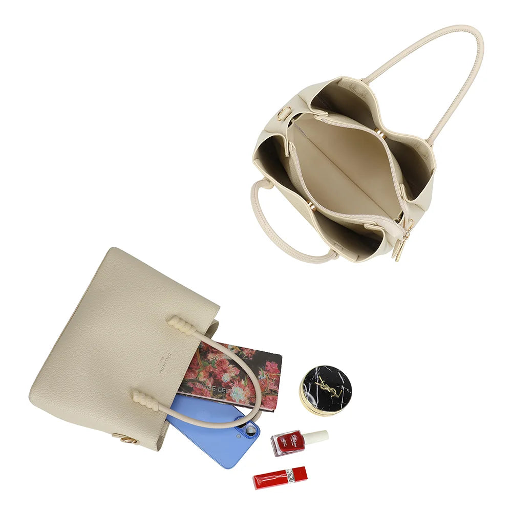 Intérieur de La Rosella beige : plusieurs compartiments pour ranger vos essentiels – réf. DQ-8733