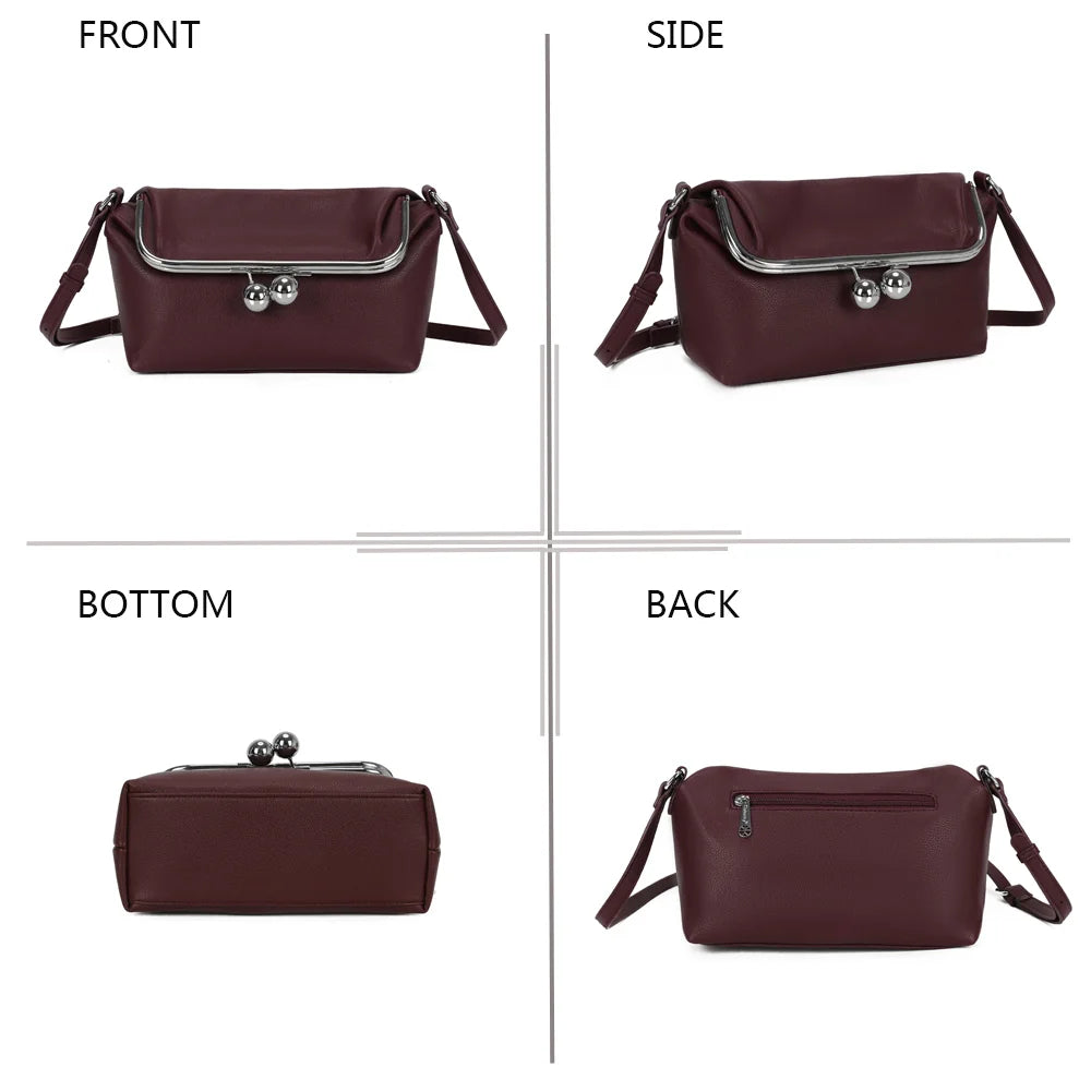 La Violette bordeaux sous tous les angles : face, profil, dessous et dos du sac en simili cuir grainé – réf. R-2087