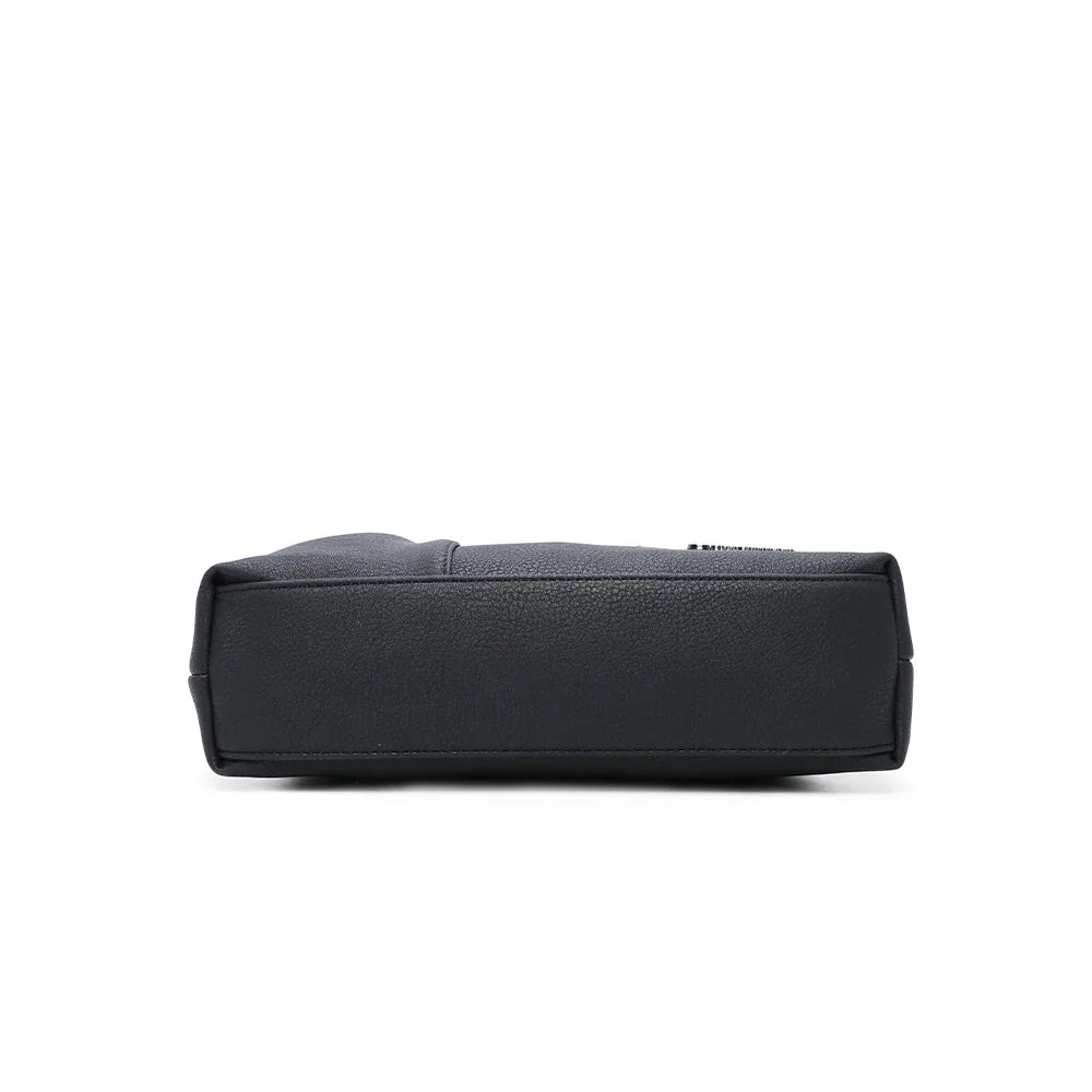 Dessous du Le Auréane bleu foncé en simili cuir grainé, finitions surpiquées – réf. Z-5103