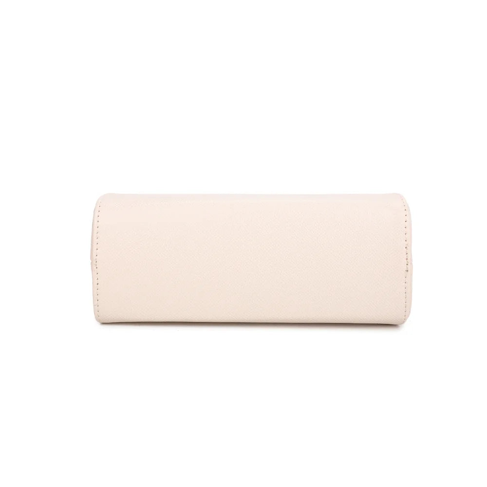 Dessous du sac Le Bastien beige, pour apprécier sa base structurée de 20,5 × 8 cm – réf. HY-5432-1