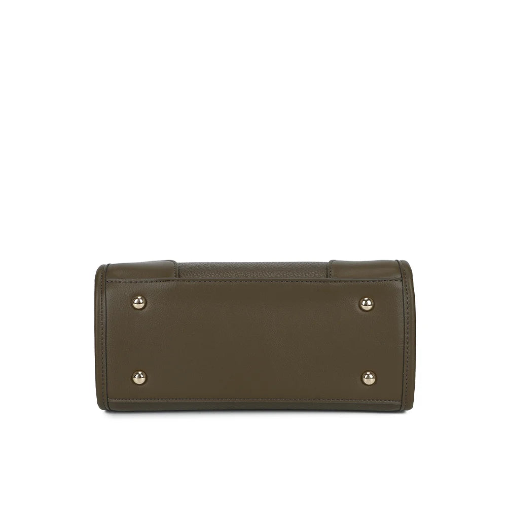 Dessous du Le Belmont vert foncé : base plate et structurée qui permet de poser le sac droit – réf. R-2062