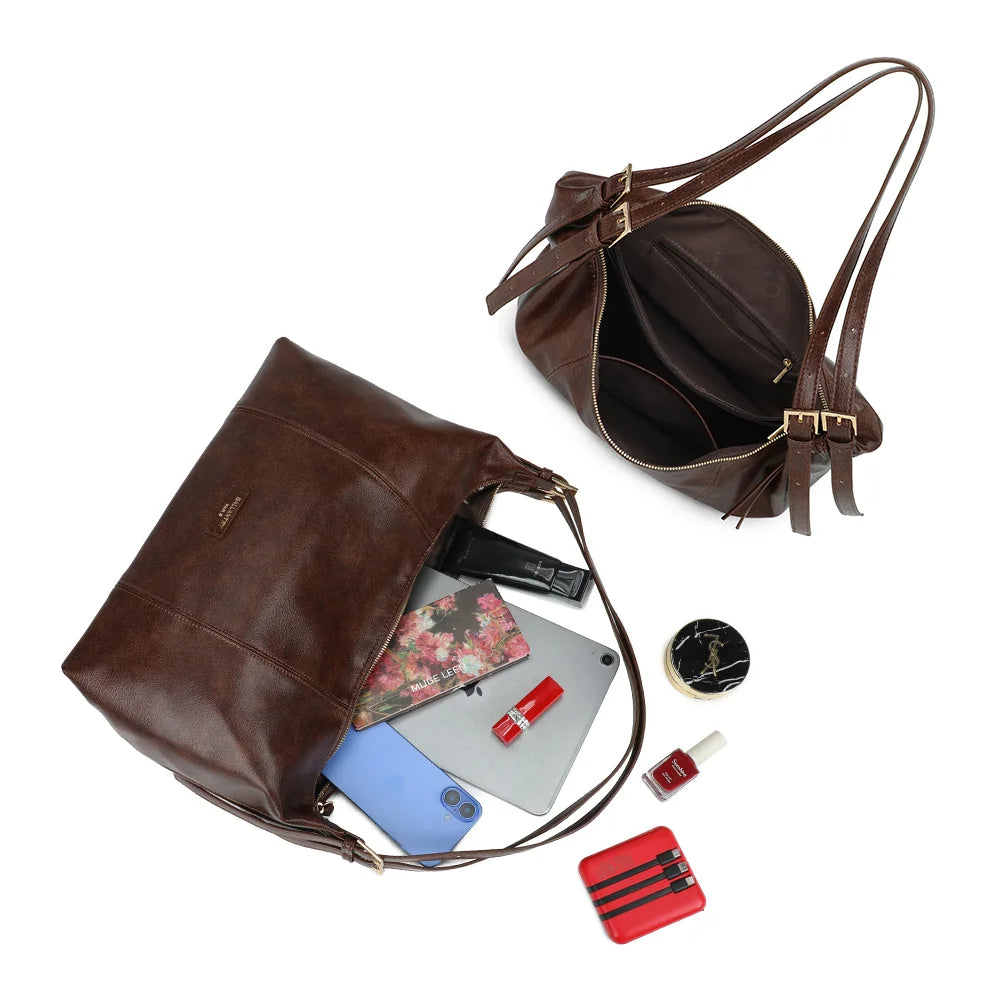 Intérieur du Brumaire marron foncé : compartiment zippé et plusieurs poches pour organiser vos essentiels – réf. JC-53012