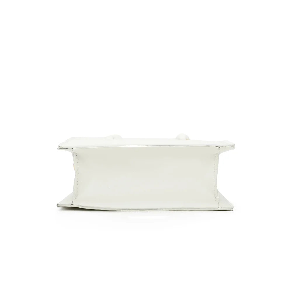 Vue de dessous du Carré blanc, pour apprécier sa silhouette rectangulaire bien structurée – réf. KJ-62018