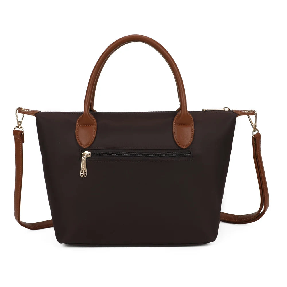 Le Cassien café vu de dos, avec sa poche zippée pour garder l’essentiel à portée de main – réf. Z-07-1