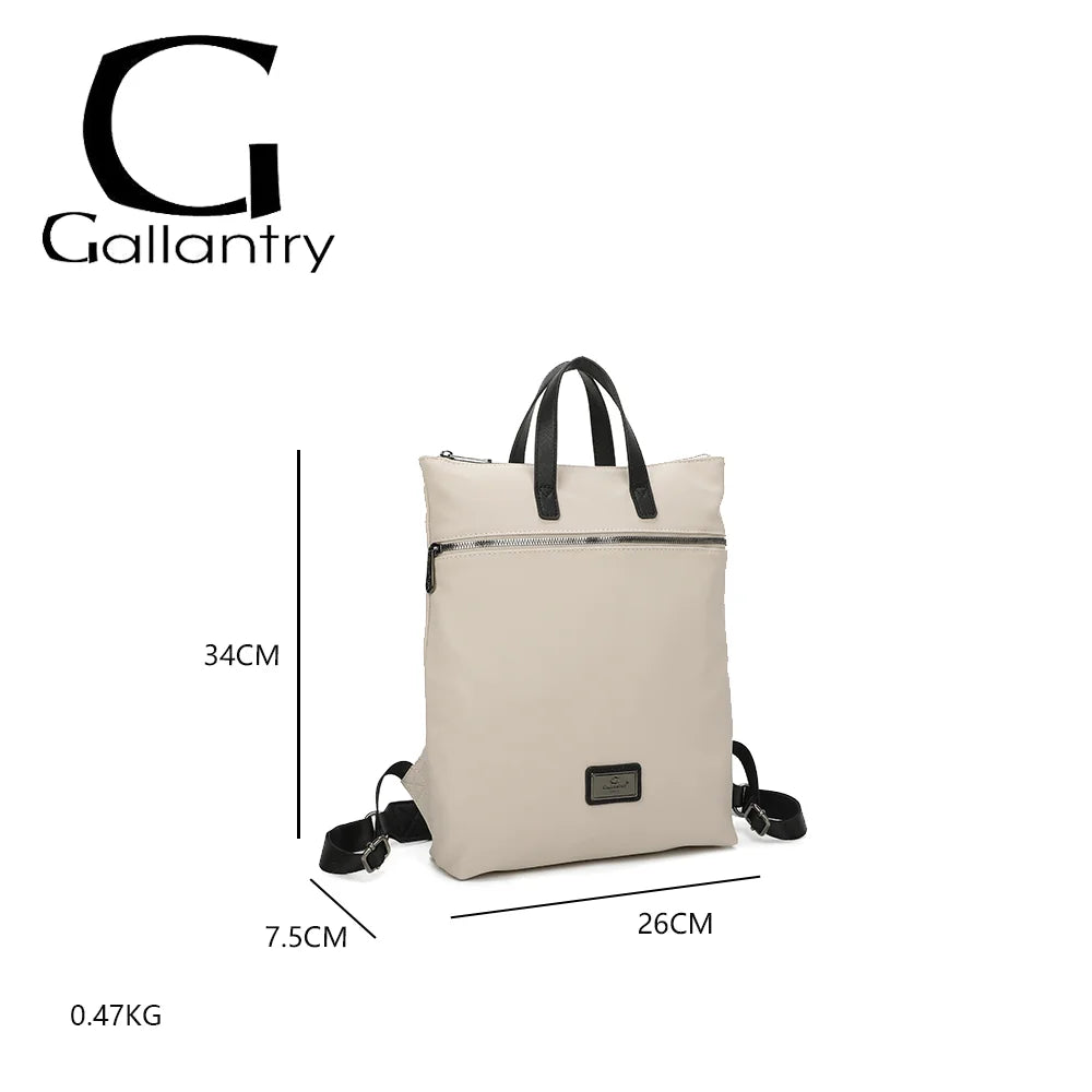 Dimensions du Folder beige : 26 × 7,5 × 34 cm pour un poids léger de 0,47 kg – réf. Z-83044