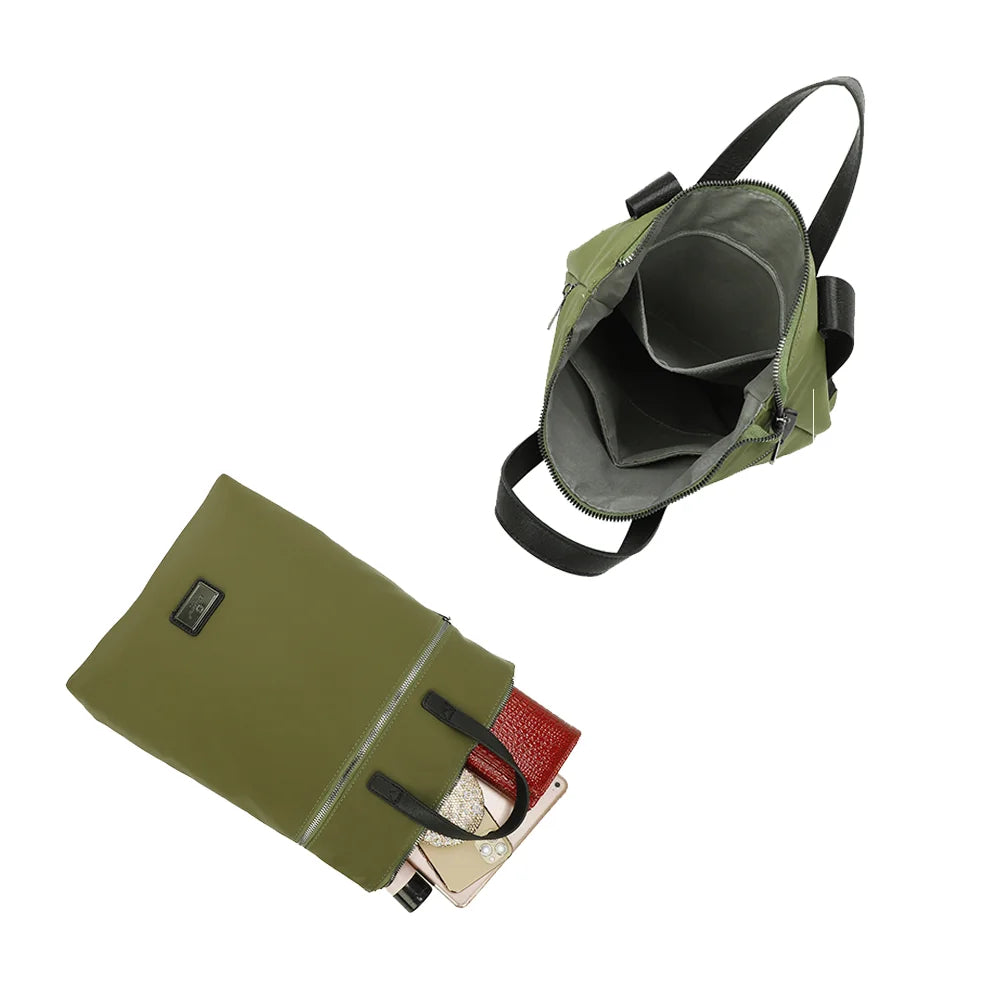 Intérieur du Folder kaki : doublure grise et trois compartiments pour ranger carnet, portefeuille et smartphone – réf. Z-83044