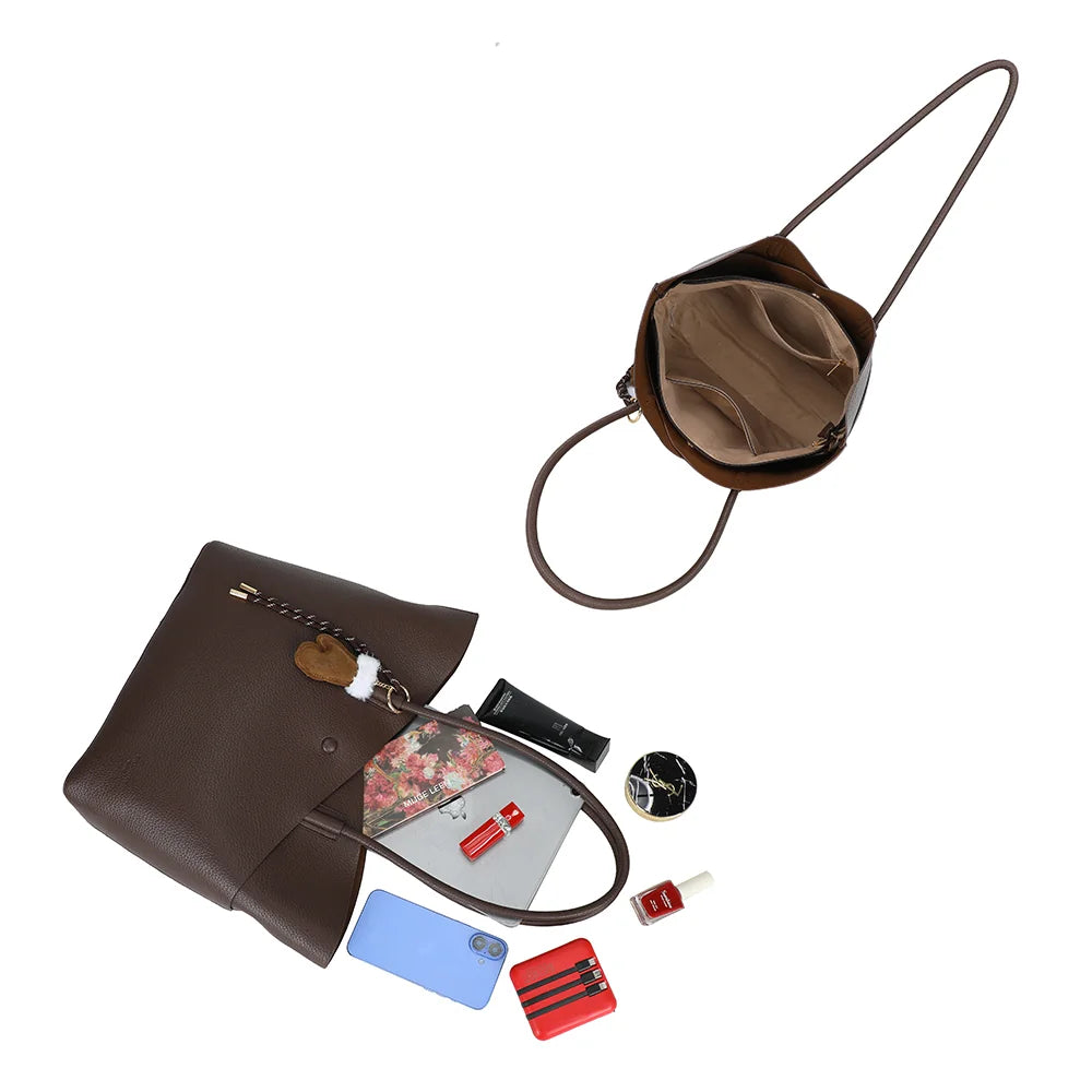 Intérieur du Hudson coloris café : grand compartiment et poches plaquées pour tablette et essentiels – réf. R-2054