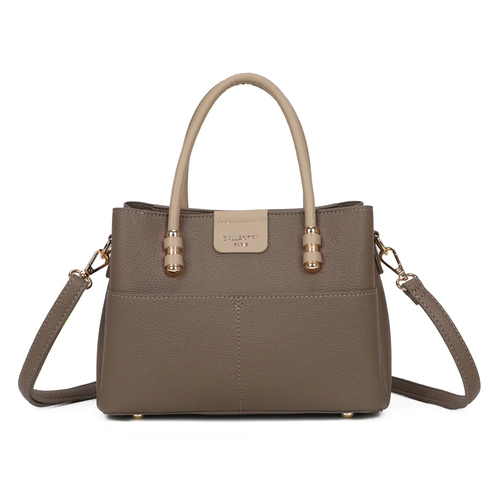 Sac à main femme Le Marly taupe/beige en simili cuir grainé, deux anses et plaque logo – Gallantry Paris – réf. KJ-62110