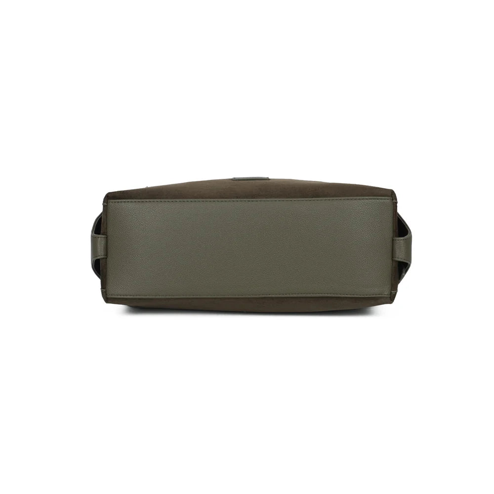 Dessous du Marsala vert foncé, base de 35 × 12 cm pour une contenance généreuse au quotidien – réf. JC-53009