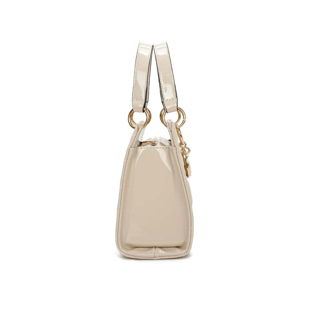 Profil du Matelassé Chic beige : 10 cm de profondeur et anneaux dorés qui retiennent les anses – réf. C-0169-1