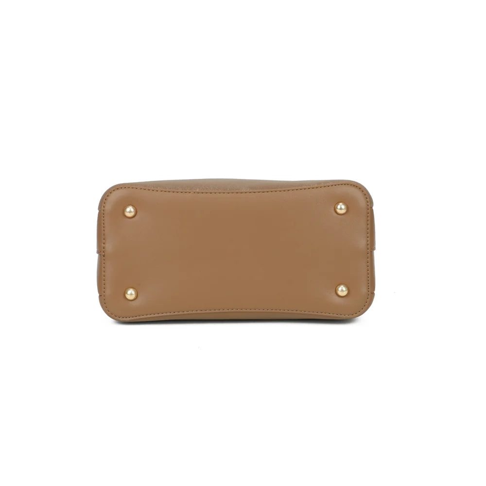 Dessous du sac Le Noctis taupe foncé, vu à plat pour apprécier sa base – réf. G-7504-2