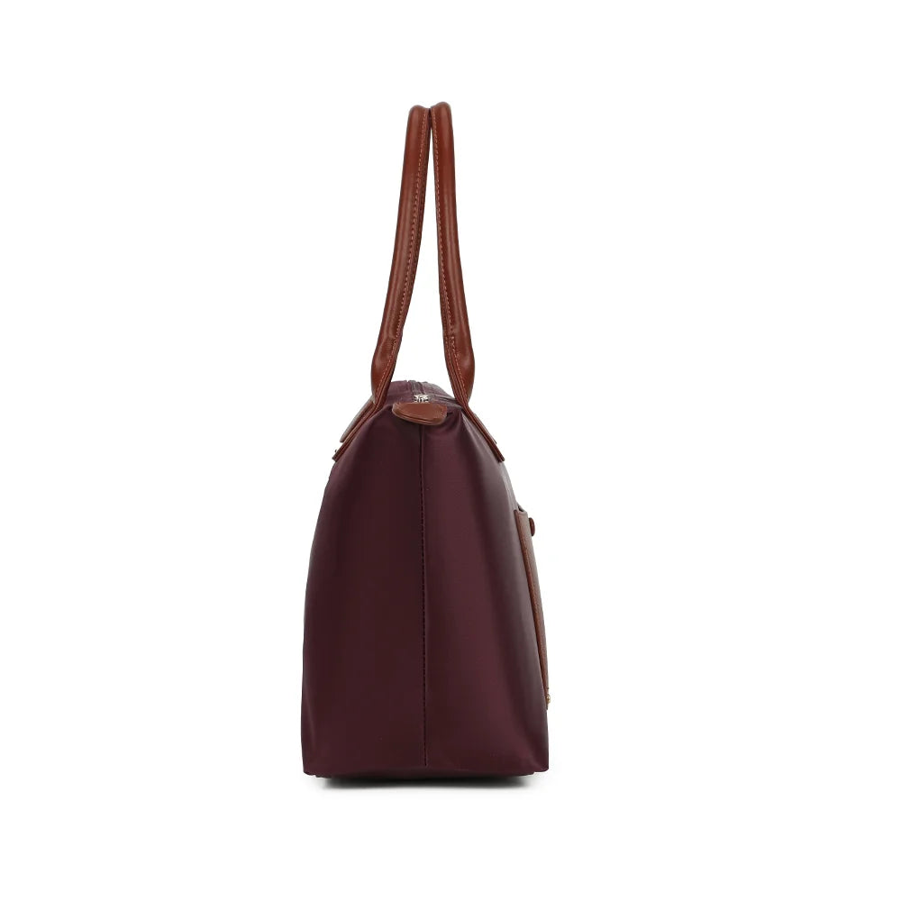 Profil du Roseau bordeaux : soufflet de 18 cm de profondeur et zip bordé de pattes marron – réf. Z-02-1