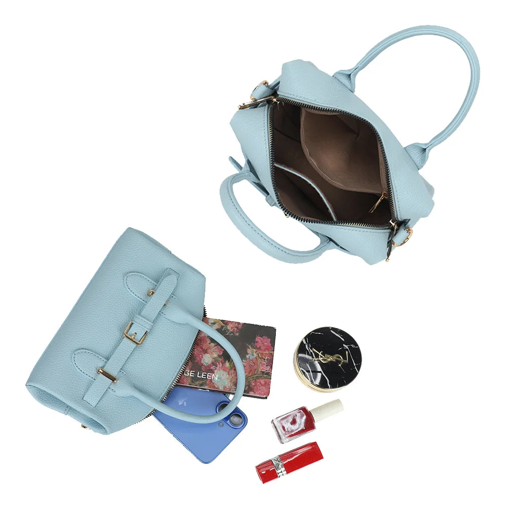Intérieur du Le Soft Glam bleu clair : compartiment zippé pour téléphone, poudrier et rouge à lèvres – réf. R-2064-1