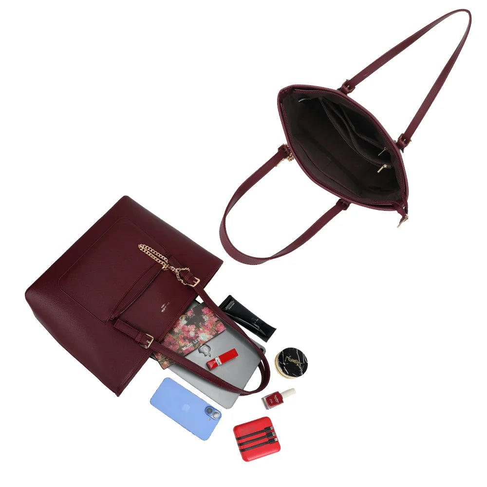 Intérieur du Le Solaro bordeaux : plusieurs poches dont une zippée pour organiser vos essentiels – réf. R-2080