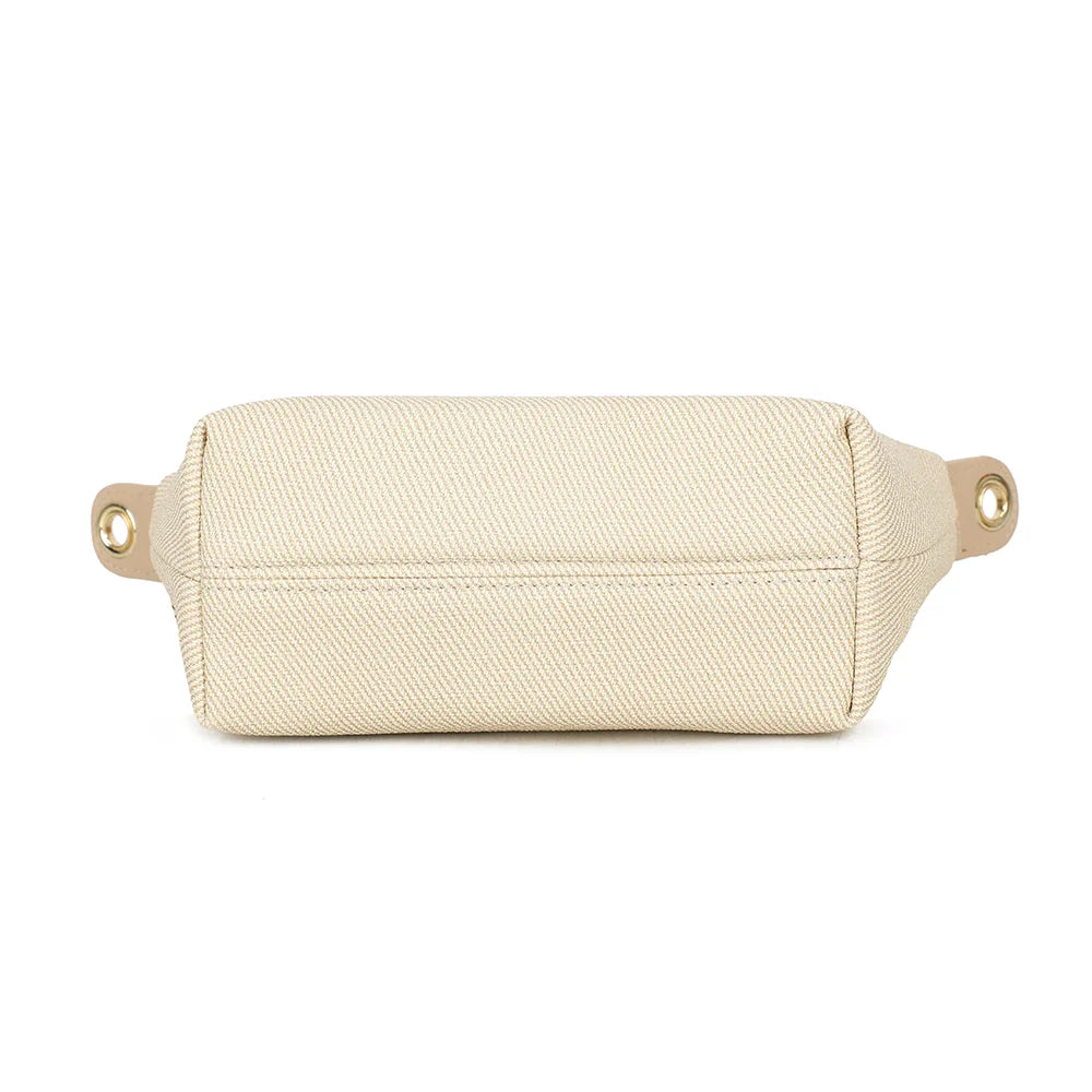 Dessous du Soléa beige/taupe en toile texturée, pour un format compact de 18 × 9 × 15 cm – réf. Z-05-5
