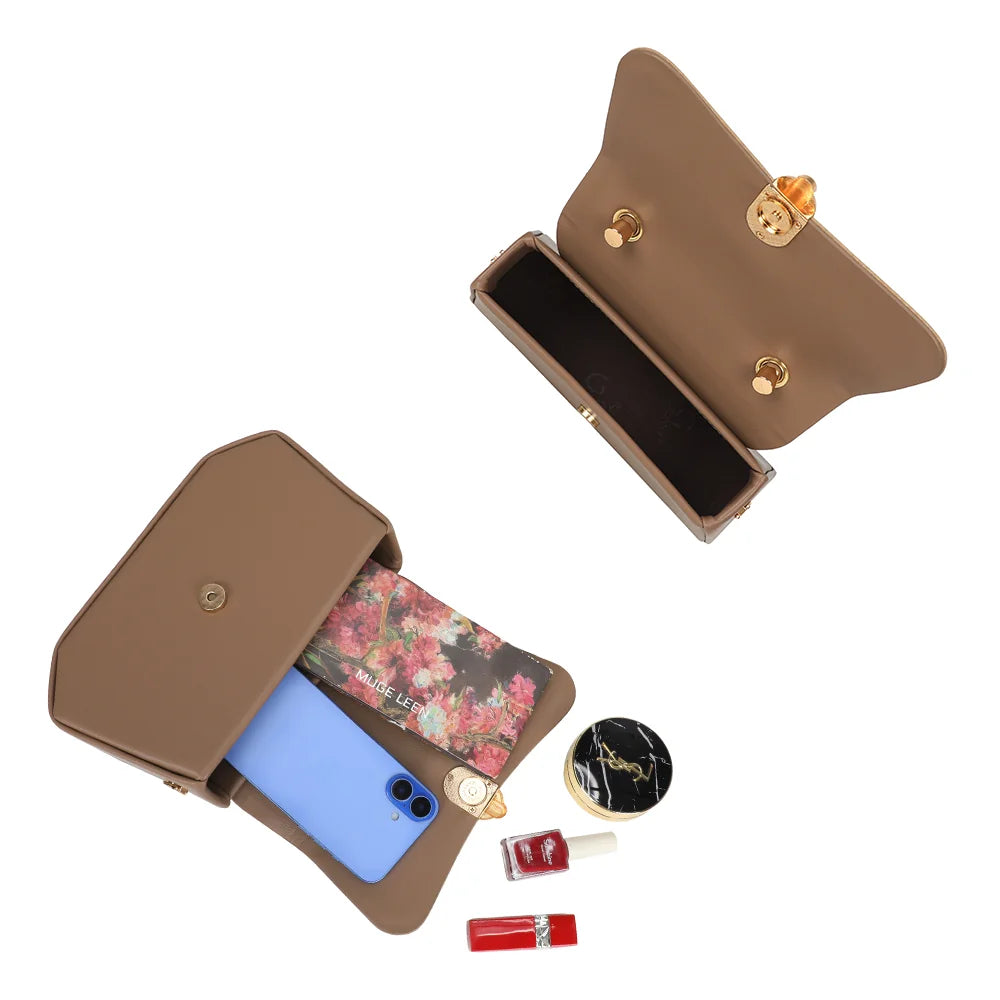 Intérieur du Le Tervane taupe foncé : compartiment principal pour téléphone et petits essentiels – réf. C-0185