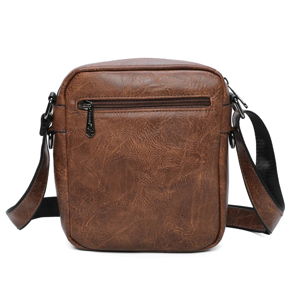 Dos du sac Leno marron foncé : surface simili cuir texturé et attaches de la bandoulière réglable – réf. G-7410