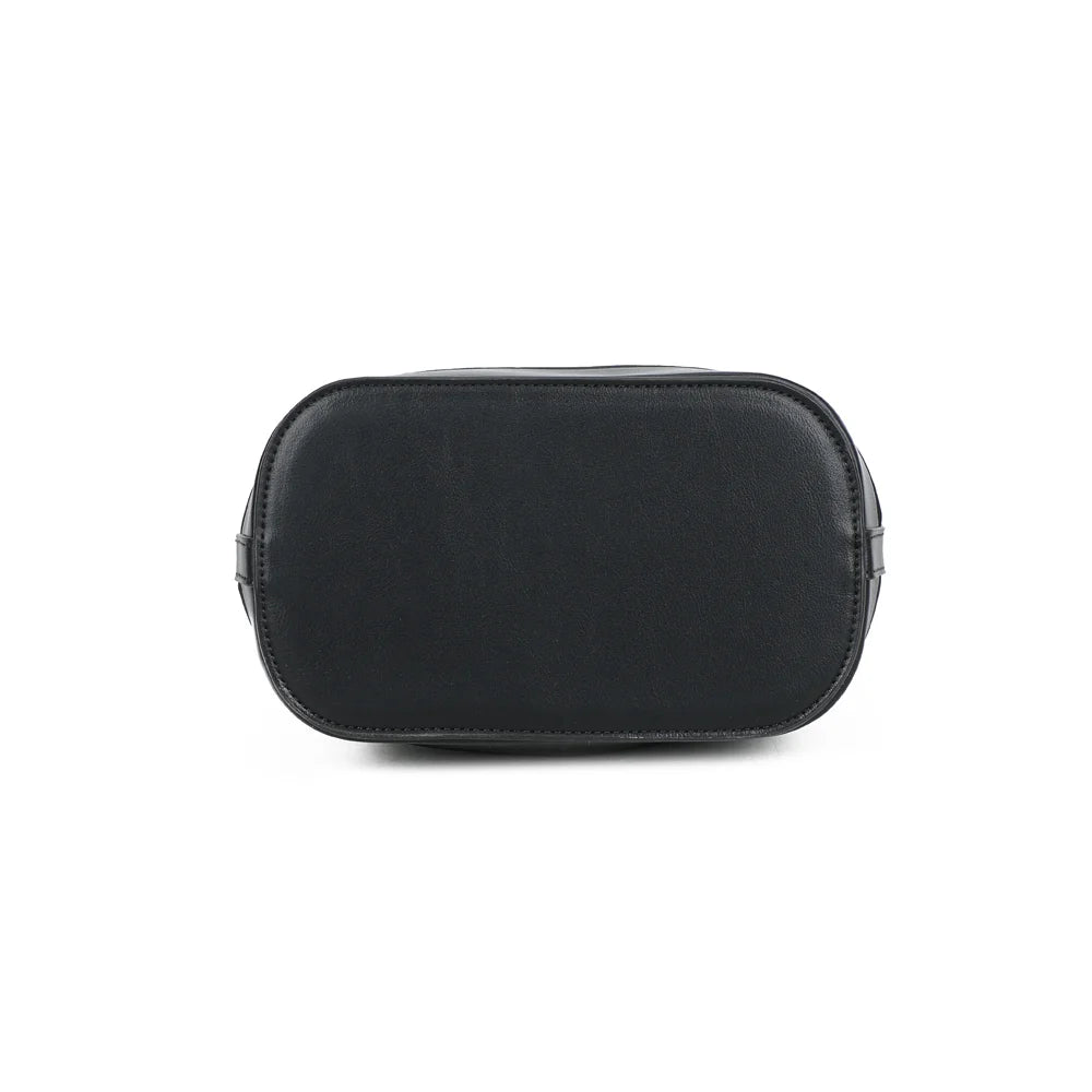 Dessous du Lila Bucket noir : base renforcée pour une meilleure tenue du sac – réf. KJ-62050-2