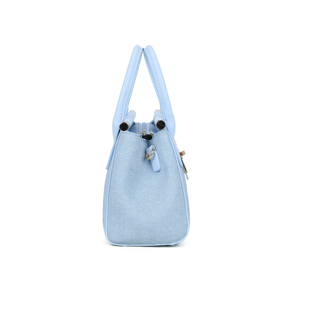 Profil du Loria Signature bleu clair : soufflet et anneau doré pour la bandoulière amovible – réf. A-9165