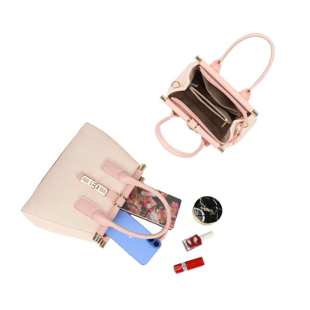 Intérieur compartimenté du Loria Signature rose, pour ranger téléphone et petits essentiels – réf. A-9165