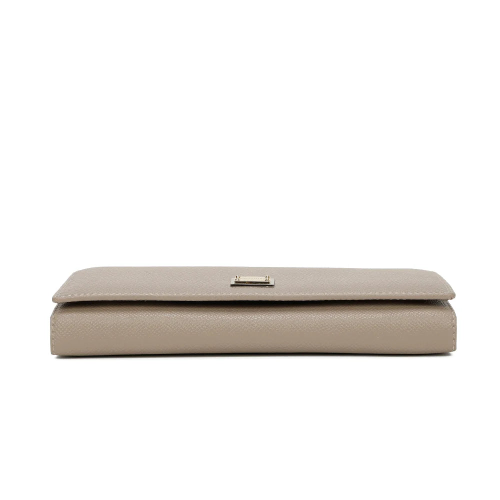 Dessous du portefeuille Loulou champagne, finitions nettes et surpiqûres soignées – réf. FD-81001