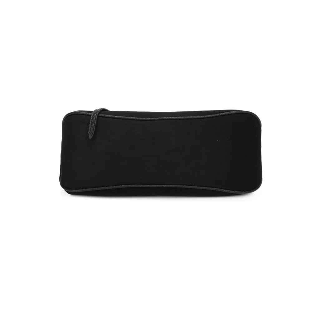 Dessous du Lunéa noir, base stable pour une bonne tenue du sac posé – réf. R-2022-1