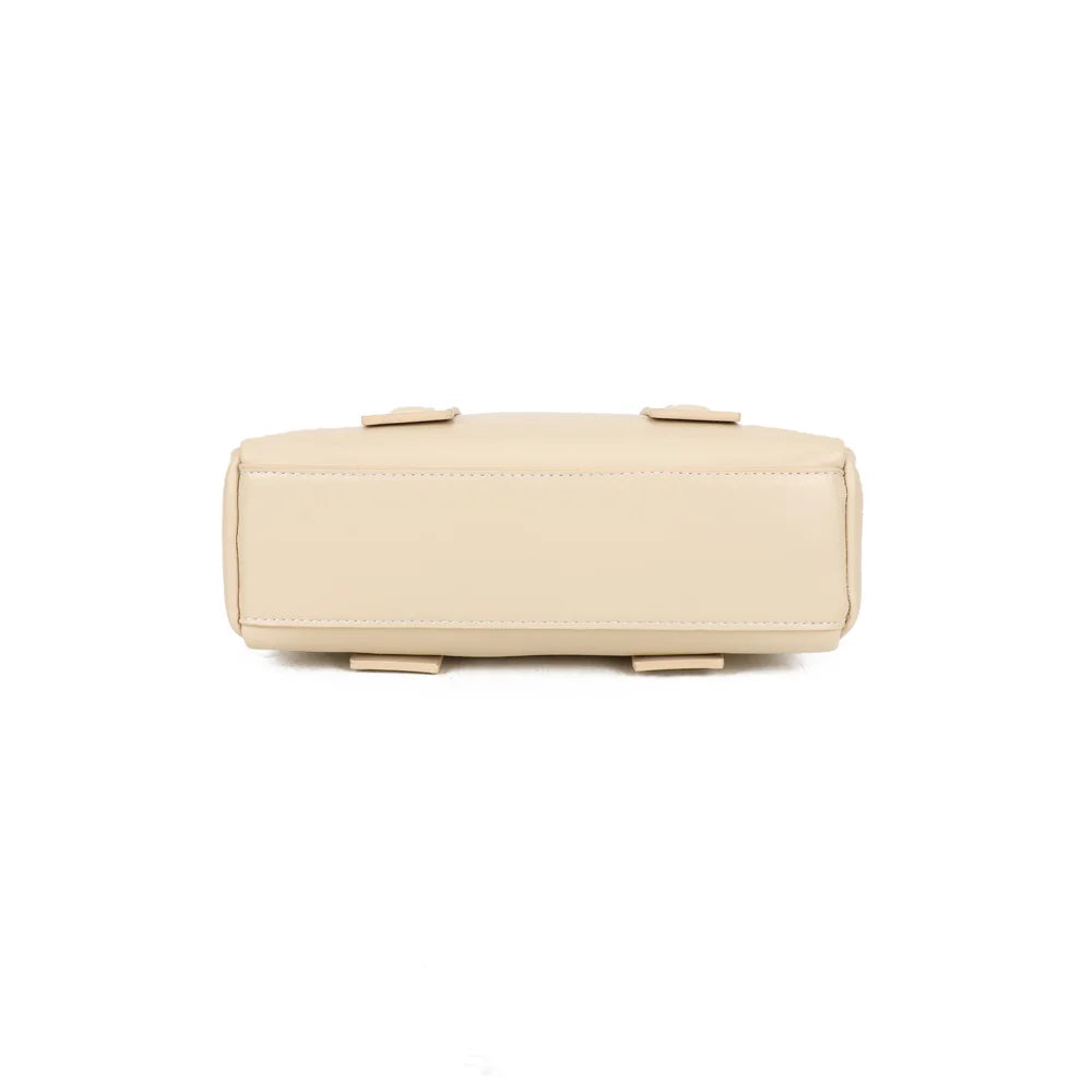 Dessous du sac Lya beige, base de 23,5 × 8 cm pour une silhouette bowling compacte – réf. KJ-62067