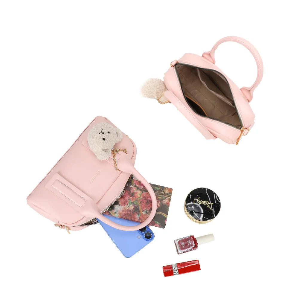 Intérieur du Lya rose : compartiment principal zippé pour téléphone, clés et maquillage – réf. KJ-62067
