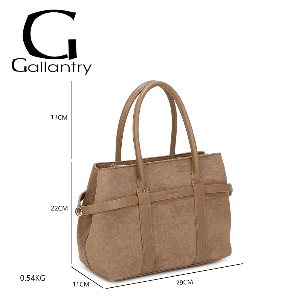 Dimensions du Maëva taupe foncé : 29 × 11 × 22 cm, anses de 13 cm, poids de 0,54 kg – réf. R-2019