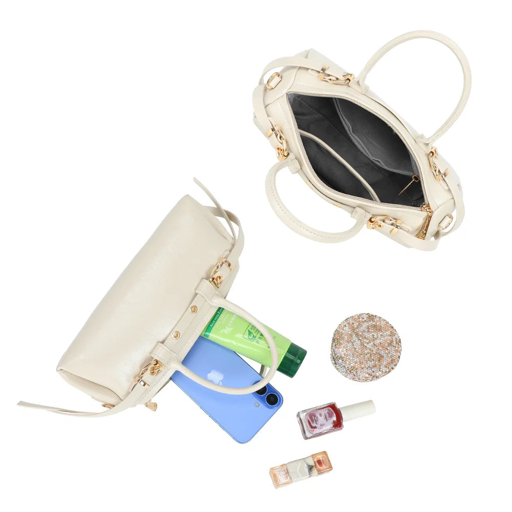 Intérieur zippé du sac Maïa beige : compartiment central et poches pour l’essentiel – réf. KJ-62062