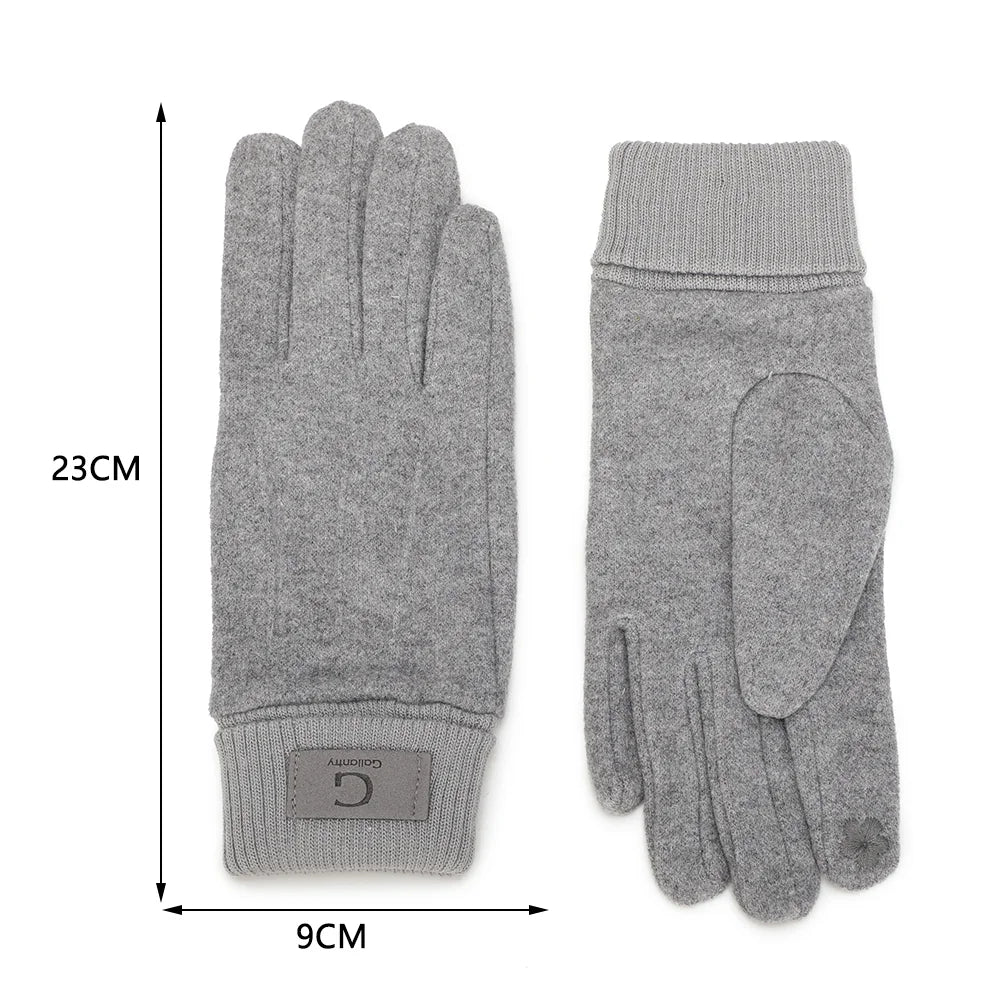 Guide des dimensions des gants Maille Intemporelle gris : 9 cm de large, 23 cm de long, taille unique – réf. PT-77005