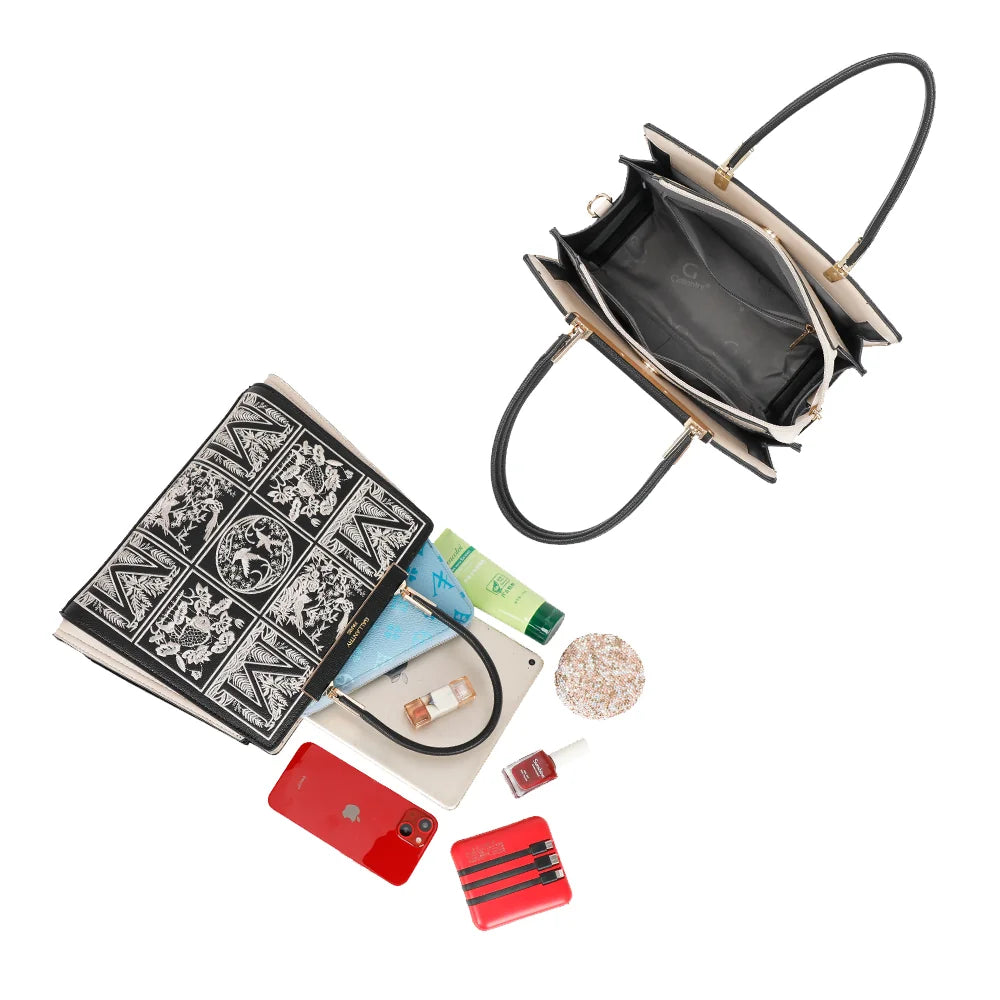 Intérieur du Margaux noir/beige : place pour petite tablette, smartphone et accessoires du quotidien – réf. DQ-8698