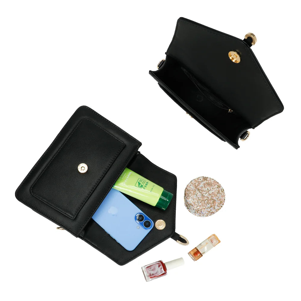 Intérieur du Marina noir : compartiment principal et poche zippée pour ranger les petits objets – réf. C-0160-1