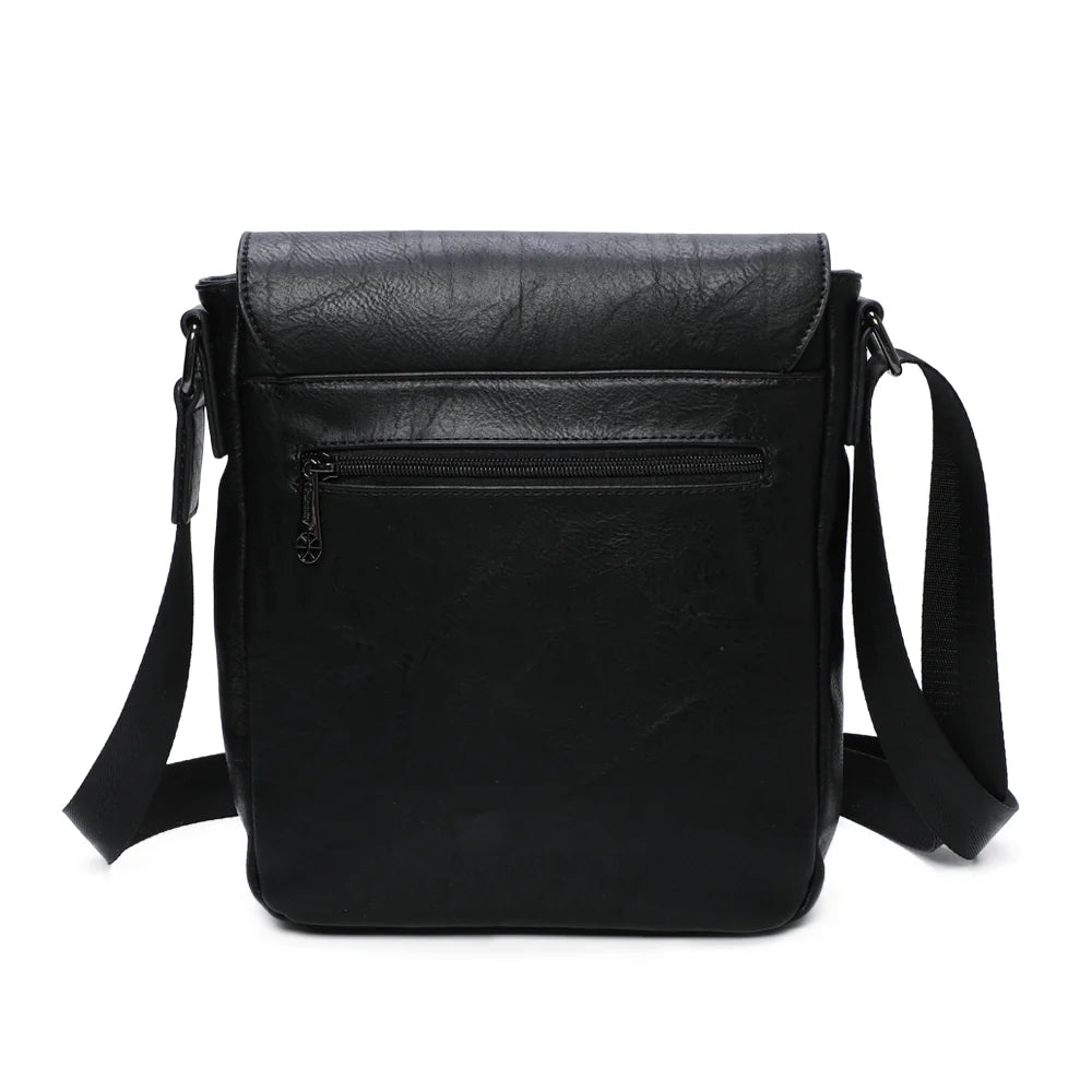 Dos du Marvik noir avec sa poche zippée pour garder l’essentiel à portée de main – réf. KJ-6730