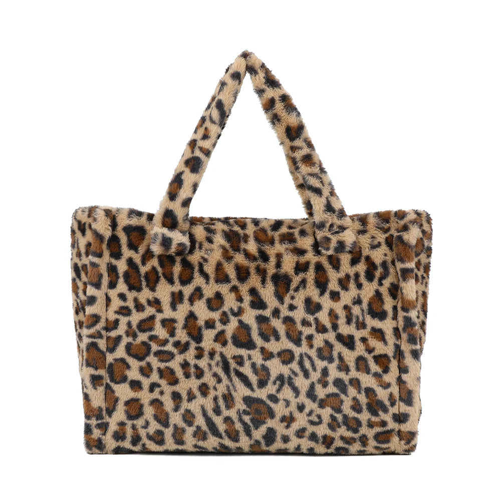 Dos du cabas Mélya d.leopard, même fausse fourrure moelleuse que sur la façade – réf. DG-5802